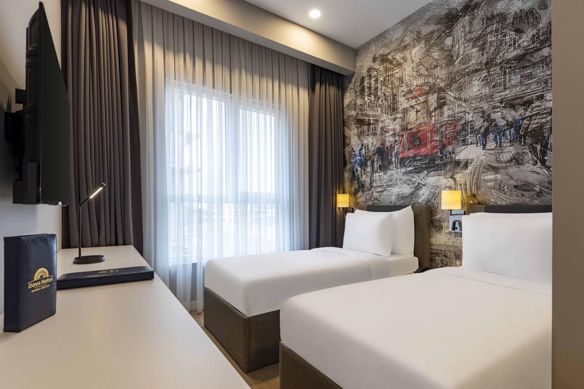 Days Inn & Suites By Wyndham Esenyurt Istanbul Exterior foto